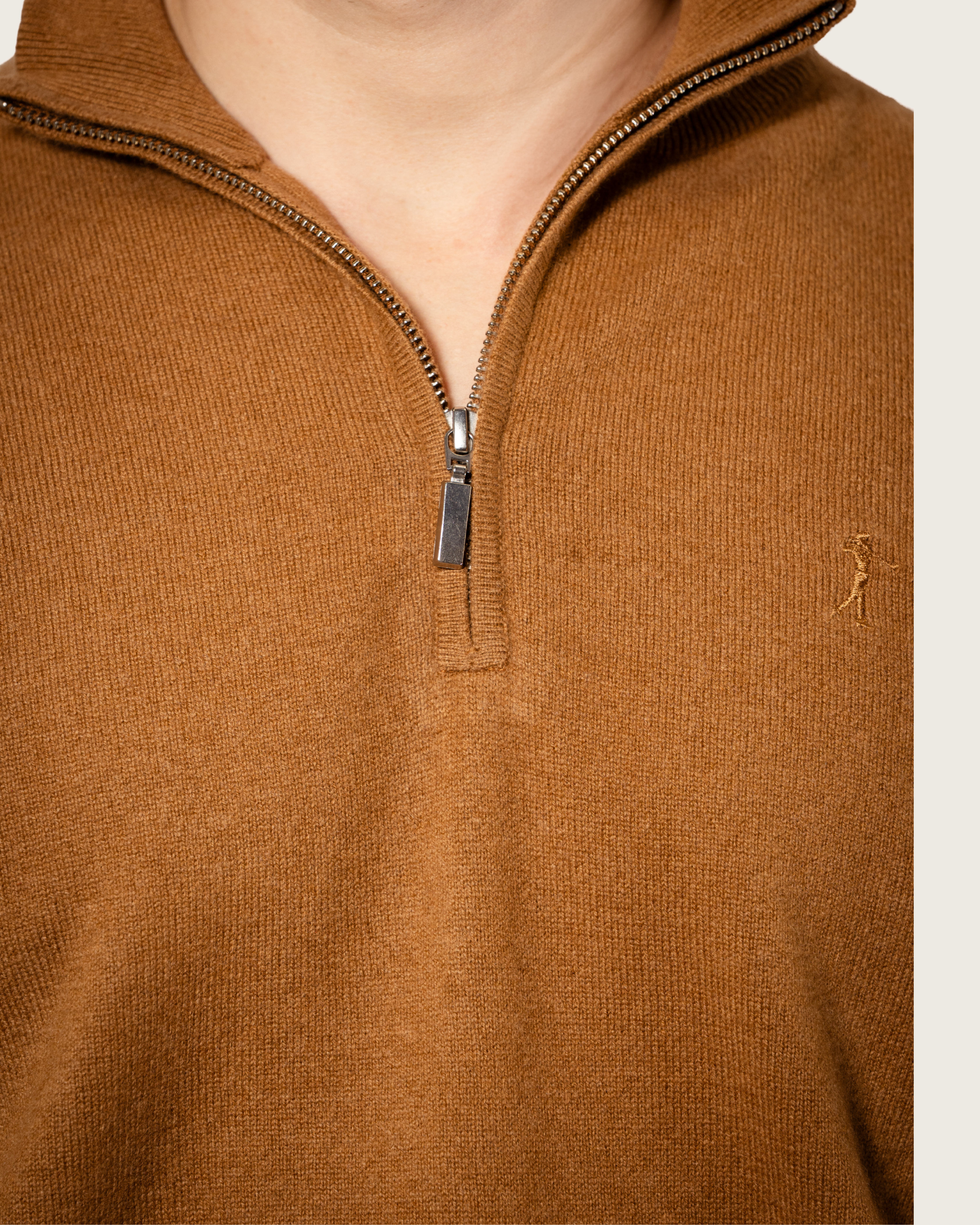 Pulover Half-Zip — Corița