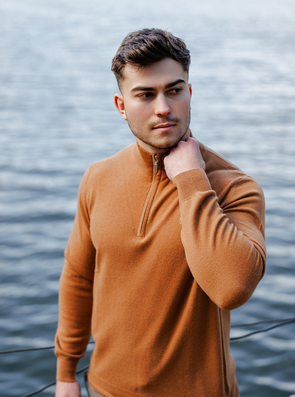 Pulover Half-Zip — Corița